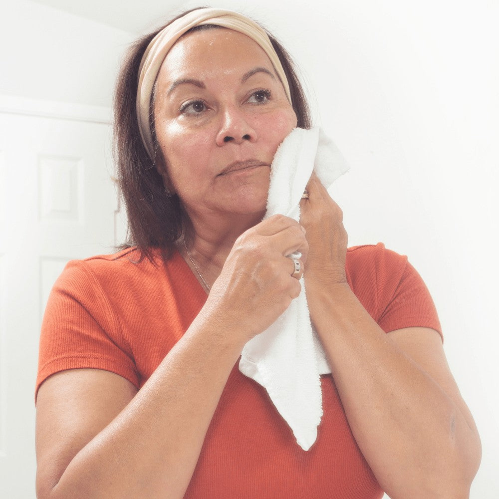 Balance Purifying Cleanser Minimize Pores & Control Oil | Parisians Pure Indulgence for women over 50